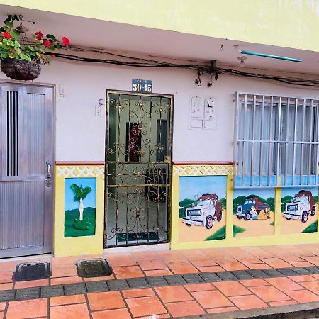Vivienda Turistica El Zocalo Apartment Guatape Luaran gambar