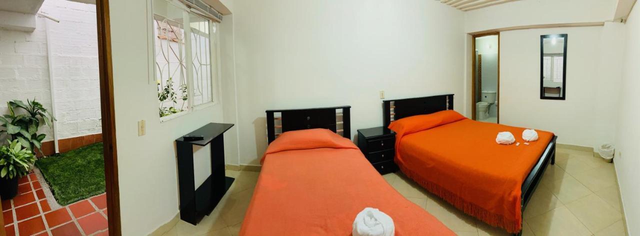 Vivienda Turistica El Zocalo Apartment Guatape Luaran gambar