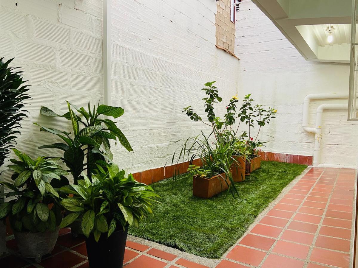 Vivienda Turistica El Zocalo Apartment Guatape Luaran gambar