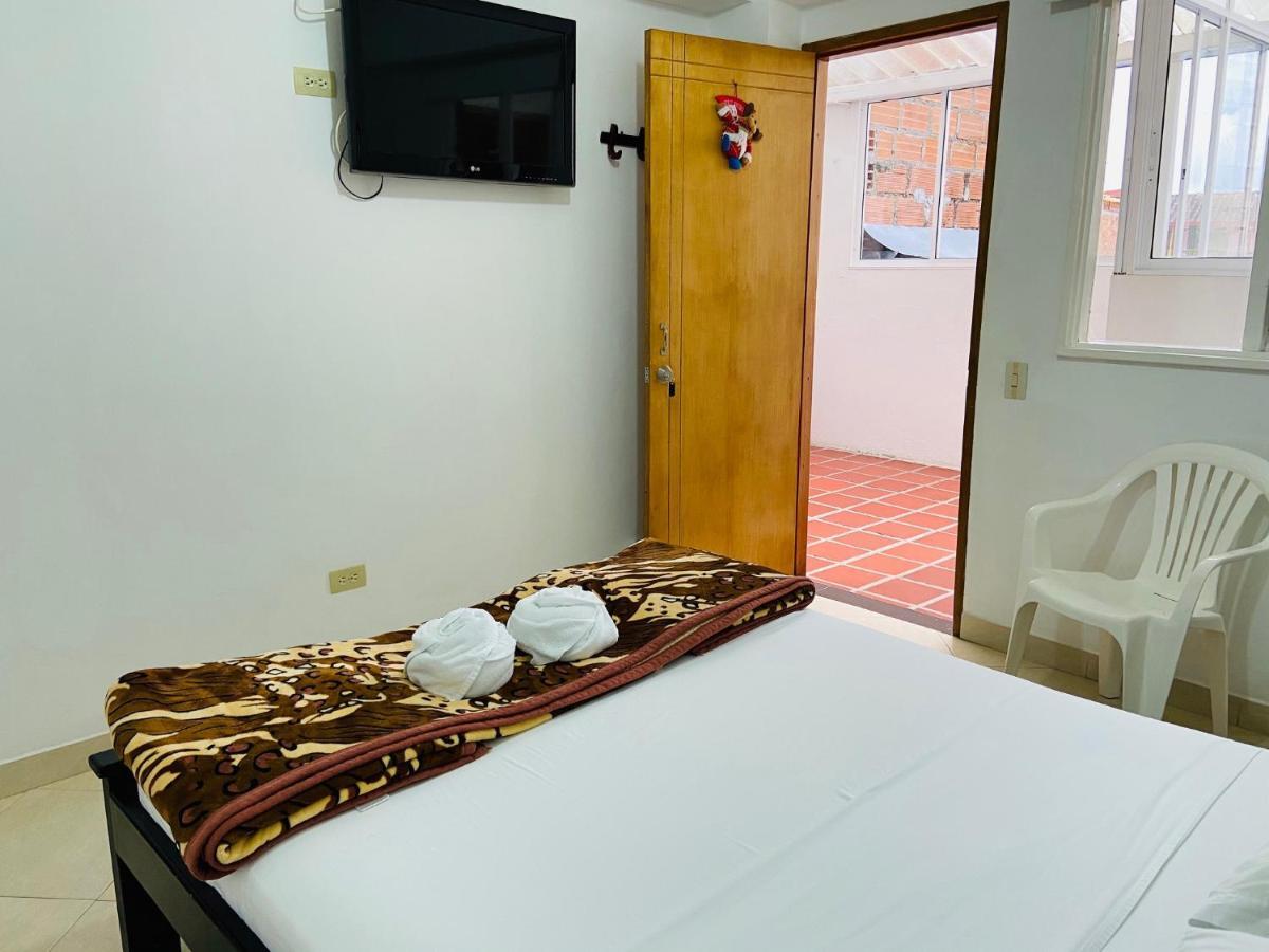 Vivienda Turistica El Zocalo Apartment Guatape Luaran gambar